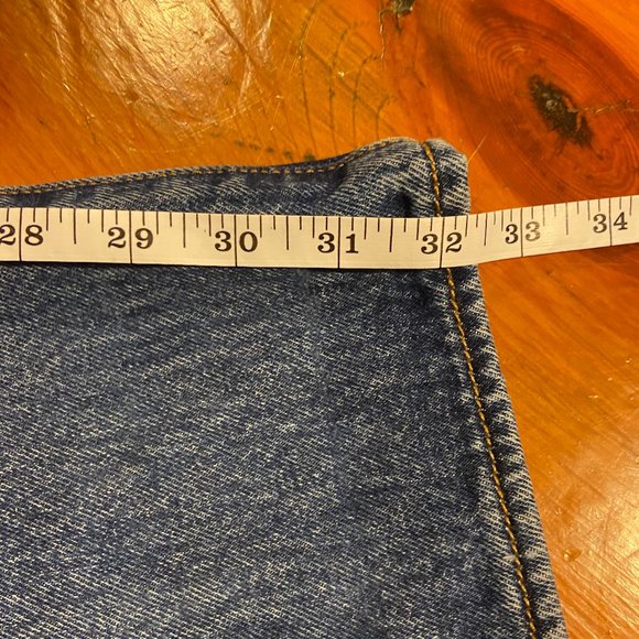 Vintage Levi's 501 Medium Wash – 32 x 32 - Picture 7 of 12